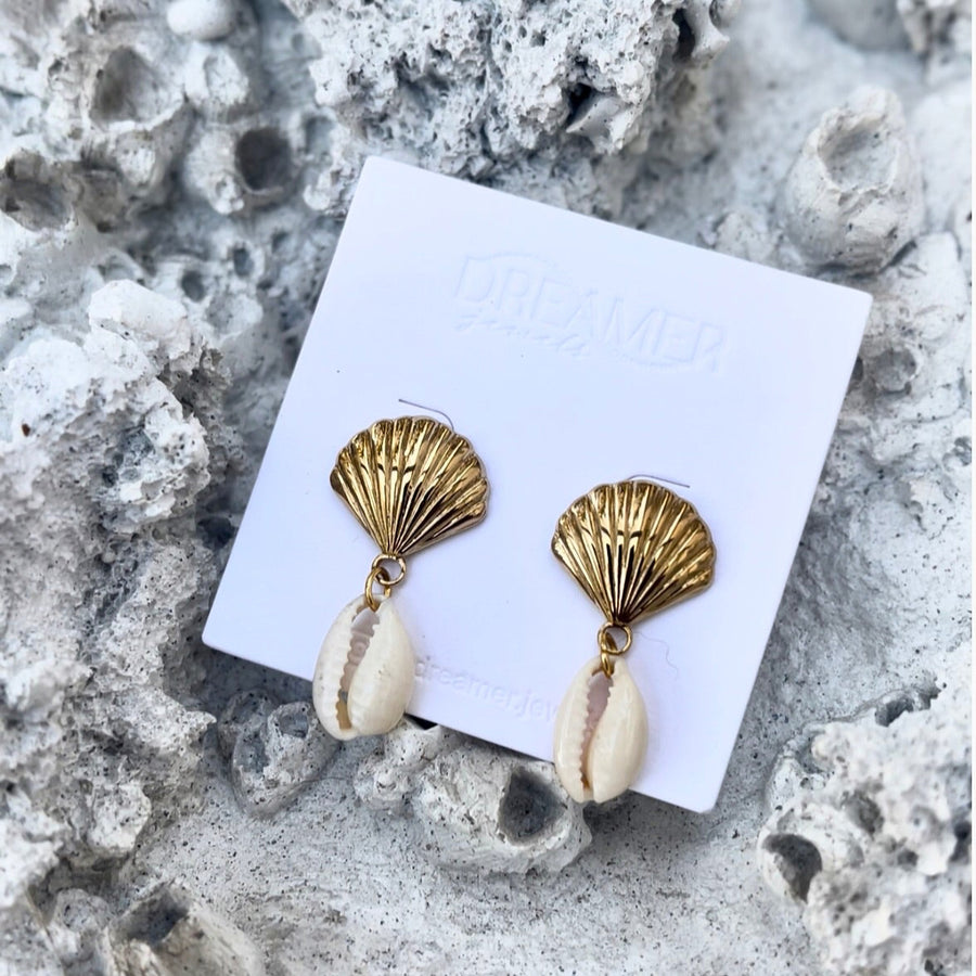Luna Shell Earrings